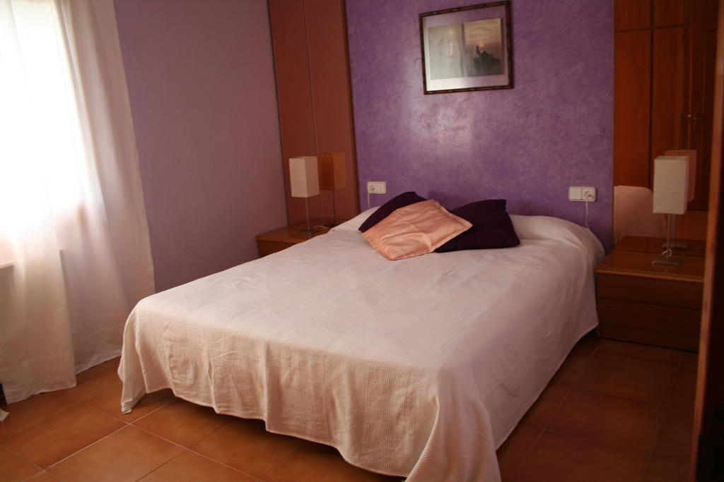 Can Quilis Guest House Pontos Bilik gambar