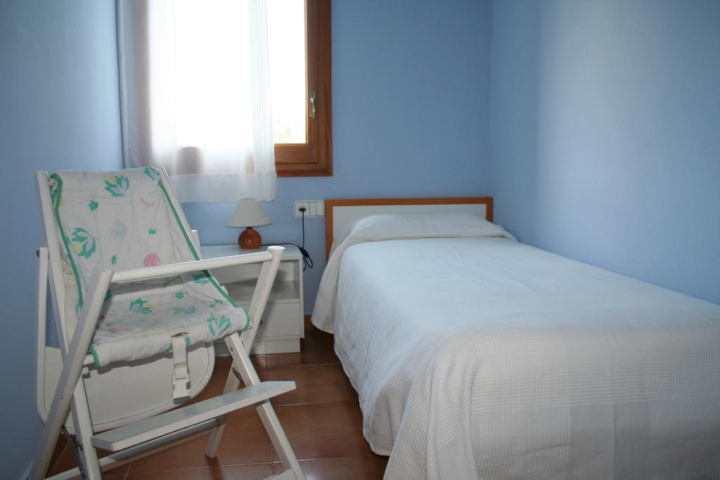 Can Quilis Guest House Pontos Bilik gambar